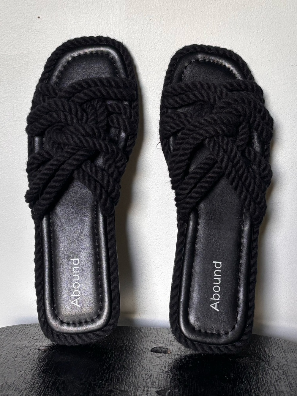 Abound Black Braided Rope Knot Slide Sandals W7 - Picture 3 of 7